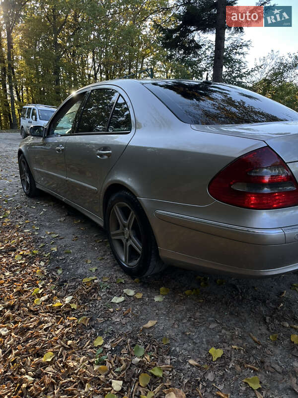 Седан Mercedes-Benz E-Class 2003 в Черновцах фото 21 Седан Mercedes-Benz E-Class 2003 в Черновцах
