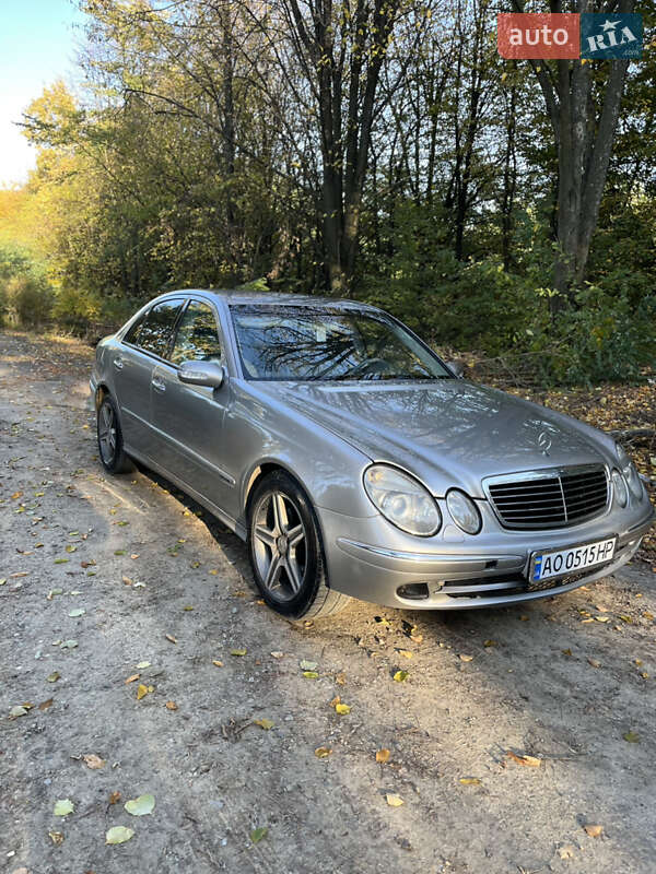 Седан Mercedes-Benz E-Class 2003 в Черновцах фото 41 Седан Mercedes-Benz E-Class 2003 в Черновцах