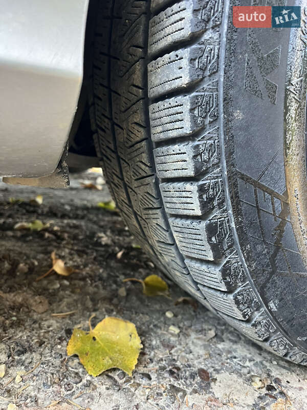 Седан Mercedes-Benz E-Class 2003 в Черновцах фото 53 Седан Mercedes-Benz E-Class 2003 в Черновцах