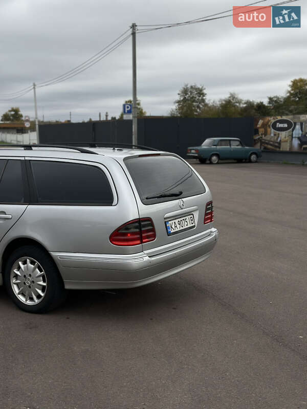 Универсал Mercedes-Benz E-Class 2002 в Борисполе