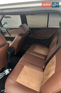 Универсал Mercedes-Benz E-Class 2002 в  фото 16 Универсал Mercedes-Benz E-Class 2002 в