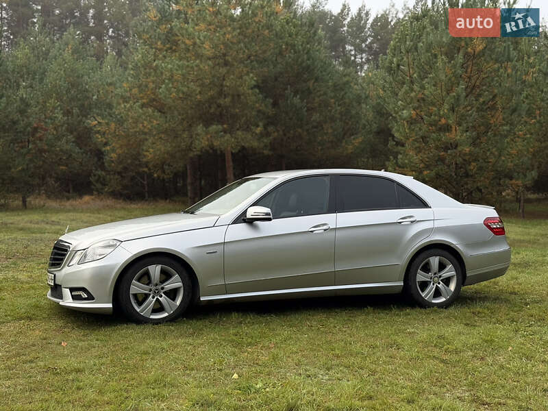Седан Mercedes-Benz E-Class 2010 в Ковелі фото 4 Седан Mercedes-Benz E-Class 2010 в Ковелі