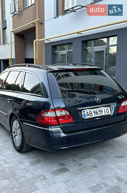 Универсал Mercedes-Benz E-Class 2003 в  фото 18 Универсал Mercedes-Benz E-Class 2003 в