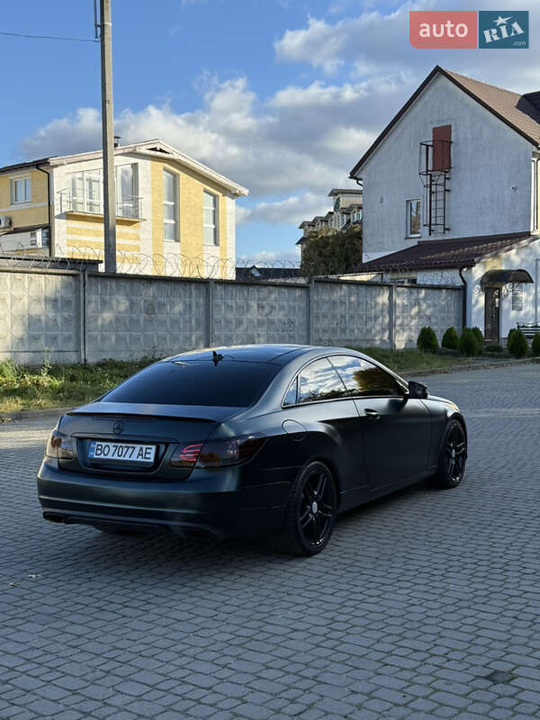 Купе Mercedes-Benz E-Class 2014 в Львові фото 3 Купе Mercedes-Benz E-Class 2014 в Львові