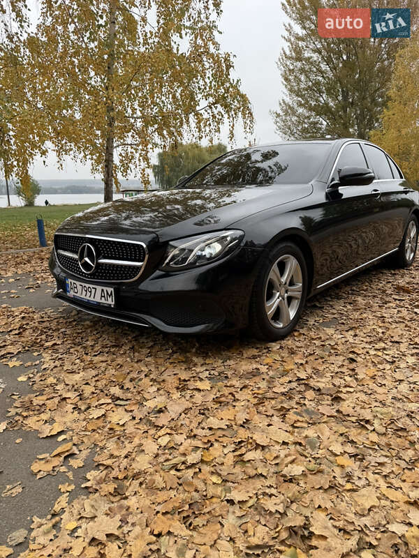 Седан Mercedes-Benz E-Class 2016 в Виннице