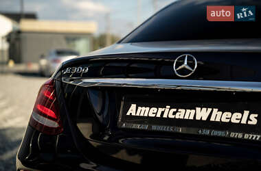 Седан Mercedes-Benz E-Class 2016 в  фото 16 Седан Mercedes-Benz E-Class 2016 в
