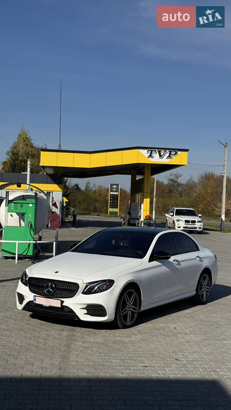 Седан Mercedes-Benz E-Class 2018 в Тернополе фото 64 Седан Mercedes-Benz E-Class 2018 в Тернополе