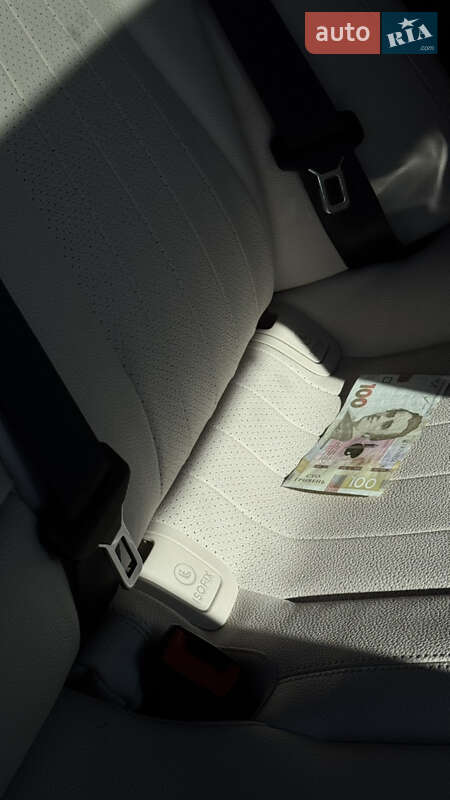 Седан Mercedes-Benz E-Class 2018 в Тернополе фото 109 Седан Mercedes-Benz E-Class 2018 в Тернополе