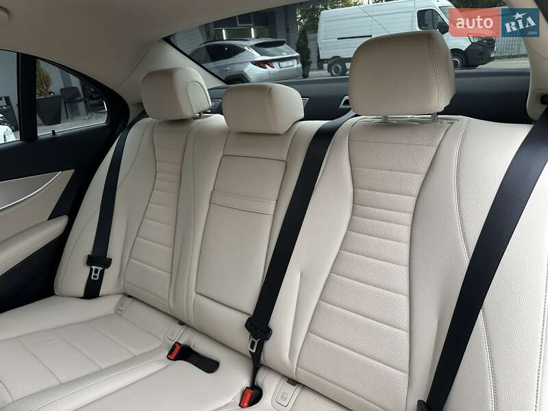 Седан Mercedes-Benz E-Class 2020 в Мукачево