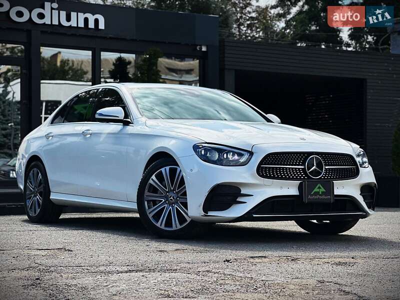 Седан Mercedes-Benz E-Class 2022 в Киеве