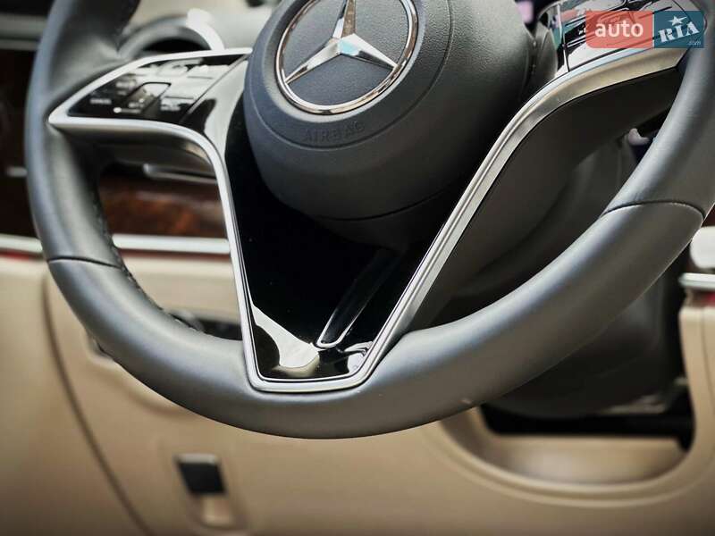 Седан Mercedes-Benz E-Class 2022 в Киеве