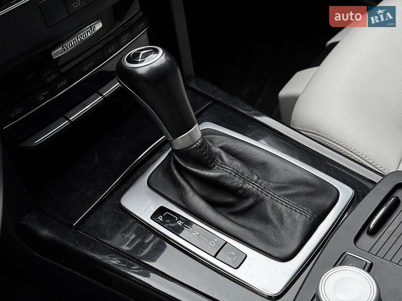 Седан Mercedes-Benz E-Class 2010 в Киеве фото 22 Седан Mercedes-Benz E-Class 2010 в Киеве