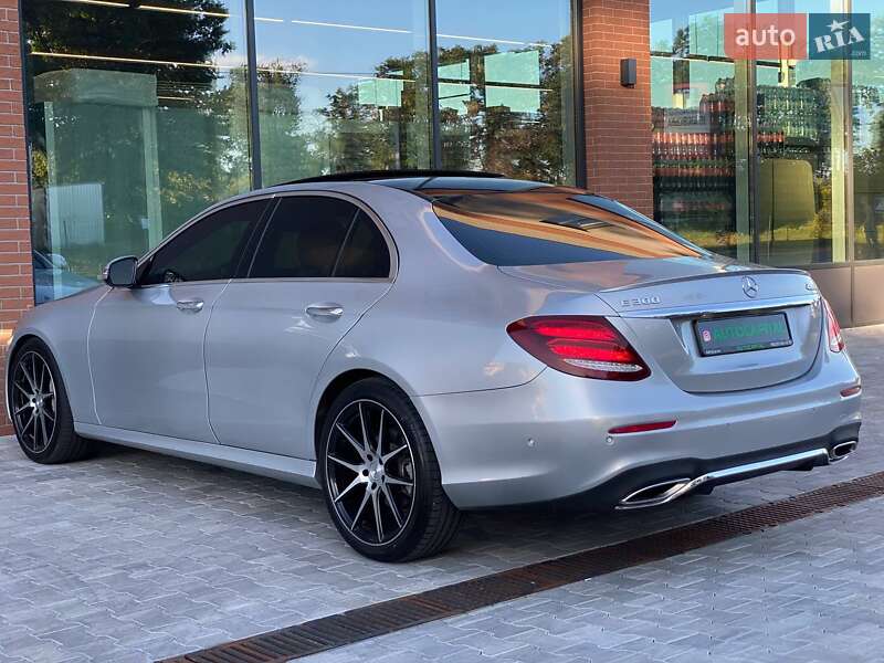 Седан Mercedes-Benz E-Class 2018 в Києві фото 11 Седан Mercedes-Benz E-Class 2018 в Києві