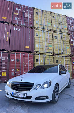 Седан Mercedes-Benz E-Class 2009 в Одессе