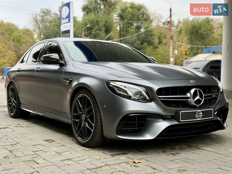 Седан Mercedes-Benz E-Class 2018 в Дніпрі