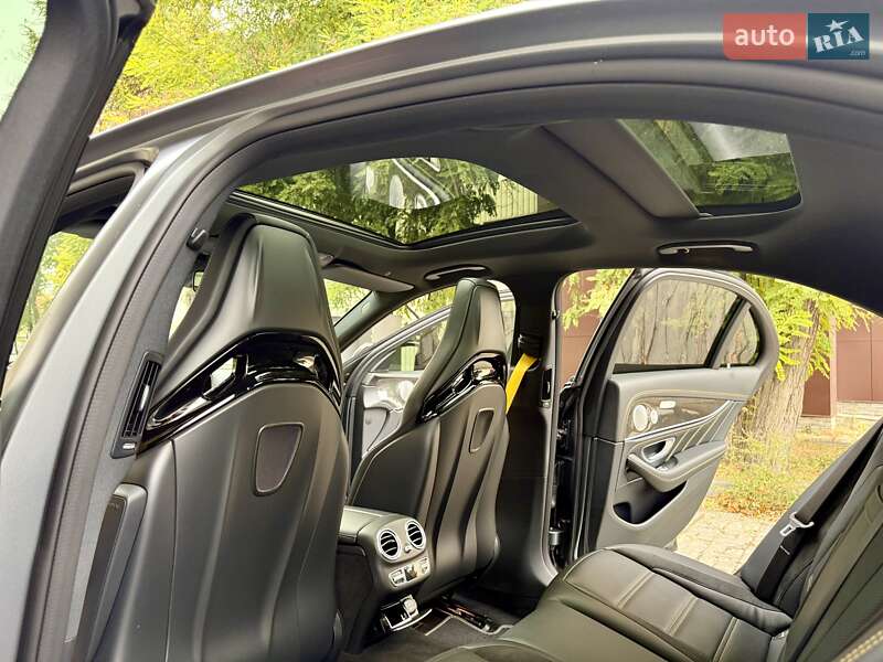 Седан Mercedes-Benz E-Class 2018 в Дніпрі