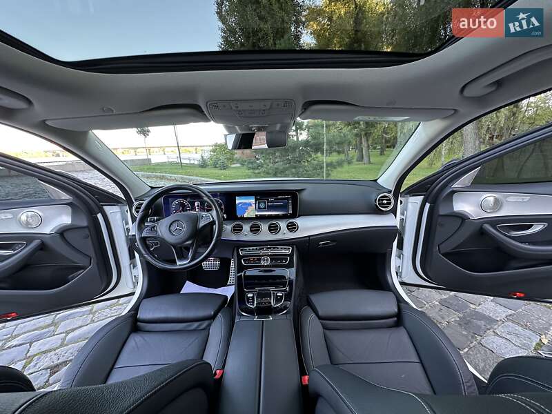 Седан Mercedes-Benz E-Class 2016 в Киеве фото 84 Седан Mercedes-Benz E-Class 2016 в Киеве