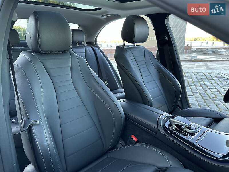 Седан Mercedes-Benz E-Class 2016 в Киеве фото 93 Седан Mercedes-Benz E-Class 2016 в Киеве
