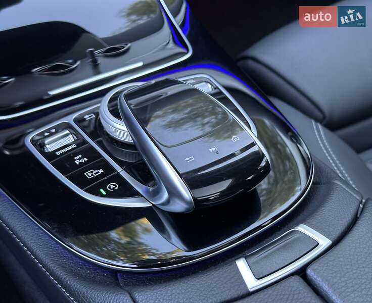 Седан Mercedes-Benz E-Class 2016 в Киеве фото 121 Седан Mercedes-Benz E-Class 2016 в Киеве