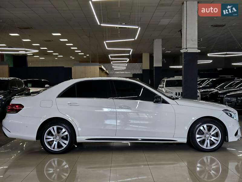 Седан Mercedes-Benz E-Class 2015 в Миколаєві фото 5 Седан Mercedes-Benz E-Class 2015 в Миколаєві