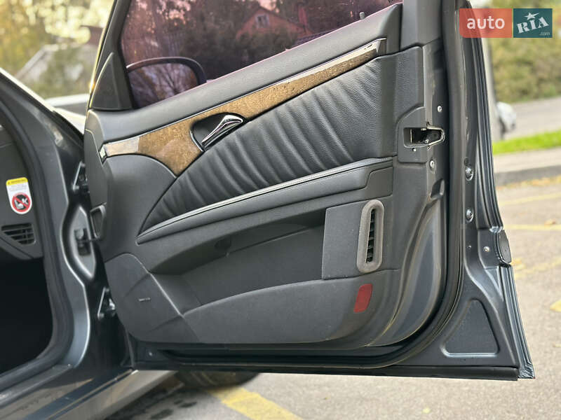 Седан Mercedes-Benz E-Class 2005 в Вінниці фото 33 Седан Mercedes-Benz E-Class 2005 в Вінниці