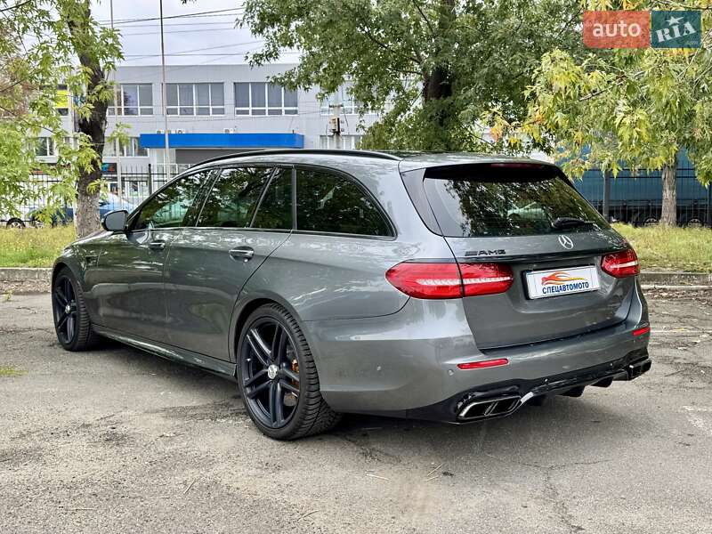 Універсал Mercedes-Benz E-Class 2018 в Києві