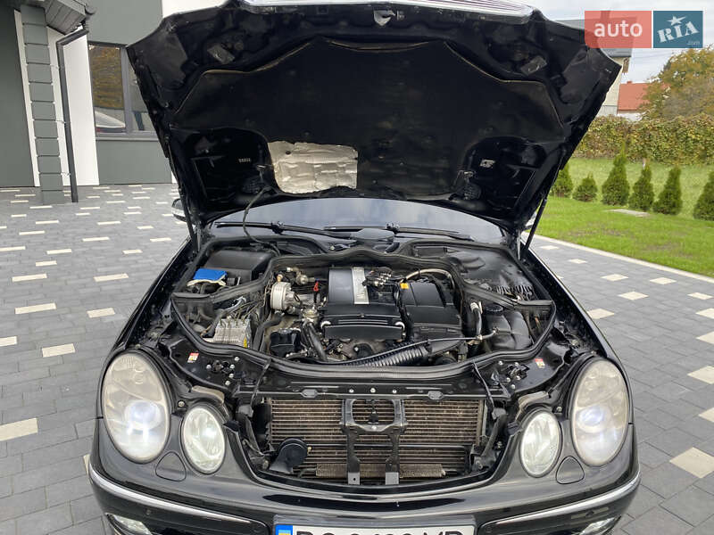 Седан Mercedes-Benz E-Class 2005 в Радехові фото 42 Седан Mercedes-Benz E-Class 2005 в Радехові