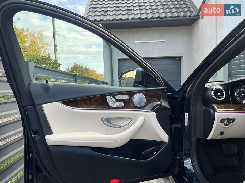 Универсал Mercedes-Benz E-Class 2017 в Черновцах фото 22 Универсал Mercedes-Benz E-Class 2017 в Черновцах