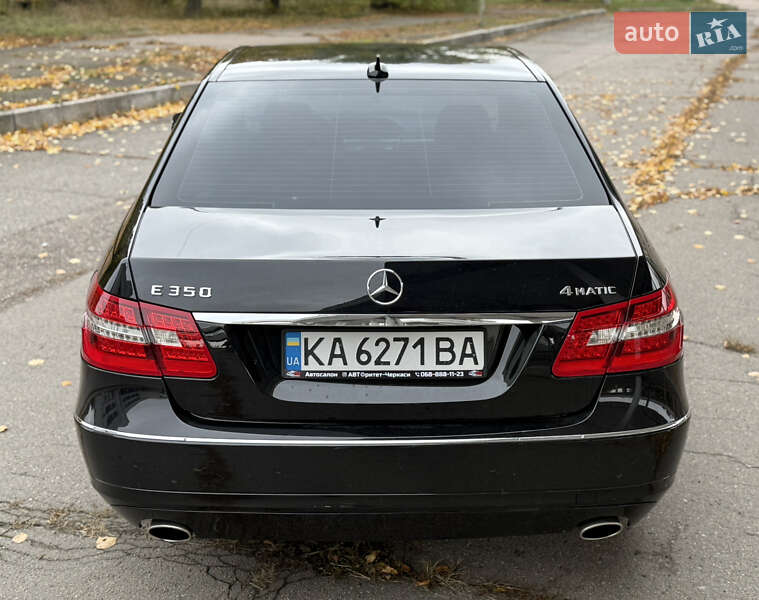 Седан Mercedes-Benz E-Class 2011 в Смілі фото 14 Седан Mercedes-Benz E-Class 2011 в Смілі