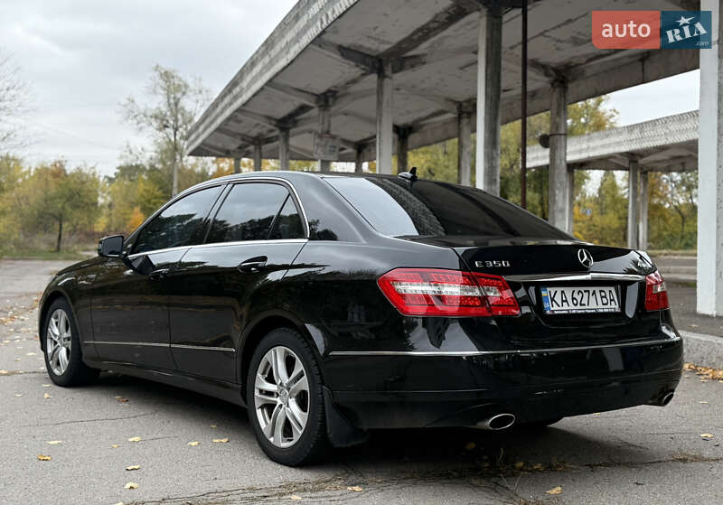 Седан Mercedes-Benz E-Class 2011 в Смілі фото 15 Седан Mercedes-Benz E-Class 2011 в Смілі