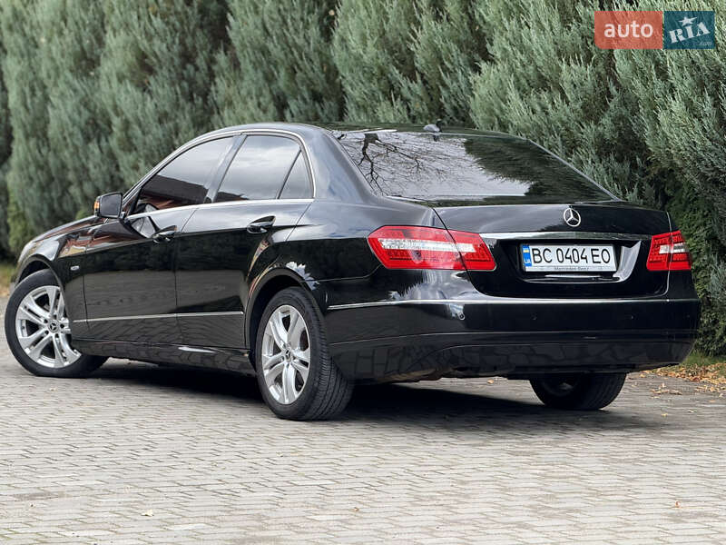Седан Mercedes-Benz E-Class 2009 в Самборе фото 22 Седан Mercedes-Benz E-Class 2009 в Самборе