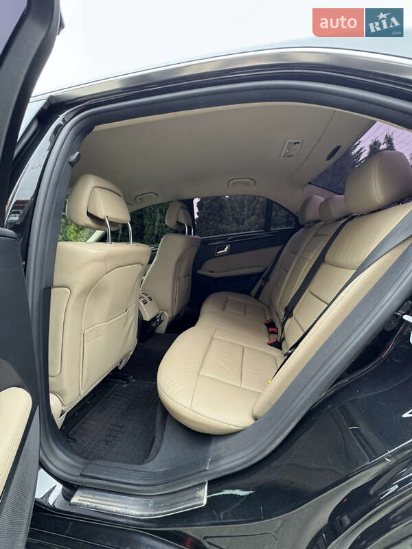 Седан Mercedes-Benz E-Class 2009 в Самборе фото 56 Седан Mercedes-Benz E-Class 2009 в Самборе