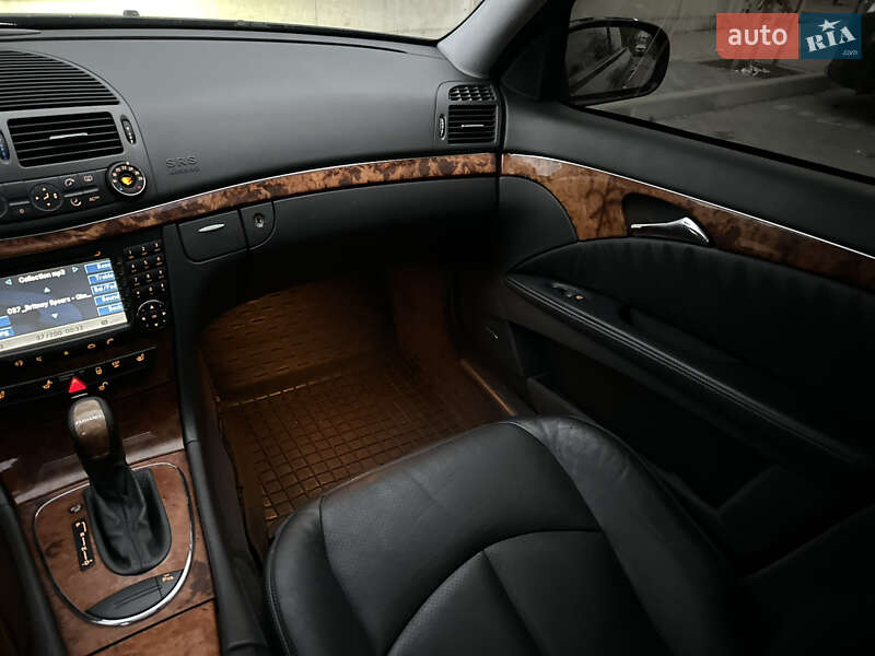 Седан Mercedes-Benz E-Class 2003 в Ровно фото 15 Седан Mercedes-Benz E-Class 2003 в Ровно