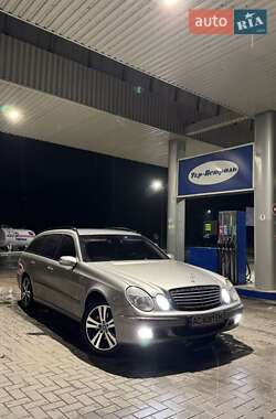 Універсал Mercedes-Benz E-Class 2004 в Володимирі