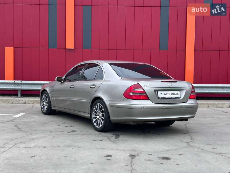 Седан Mercedes-Benz E-Class 2003 в Киеве фото 5 Седан Mercedes-Benz E-Class 2003 в Киеве