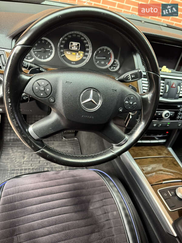 Седан Mercedes-Benz E-Class 2011 в Одессе фото 13 Седан Mercedes-Benz E-Class 2011 в Одессе
