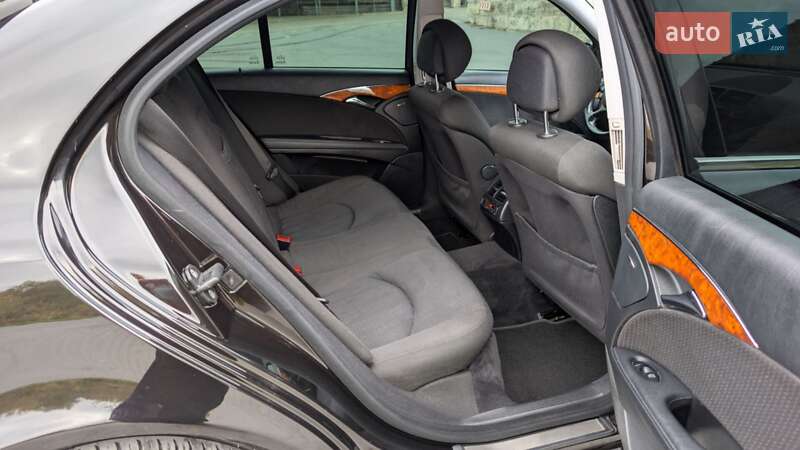 Седан Mercedes-Benz E-Class 2007 в Тернополе