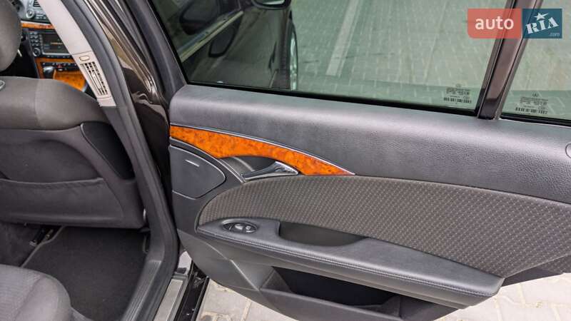 Седан Mercedes-Benz E-Class 2007 в Тернополе