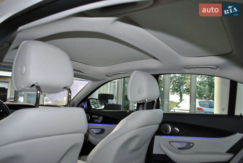 Седан Mercedes-Benz E-Class 2022 в Рівному фото 37 Седан Mercedes-Benz E-Class 2022 в Рівному