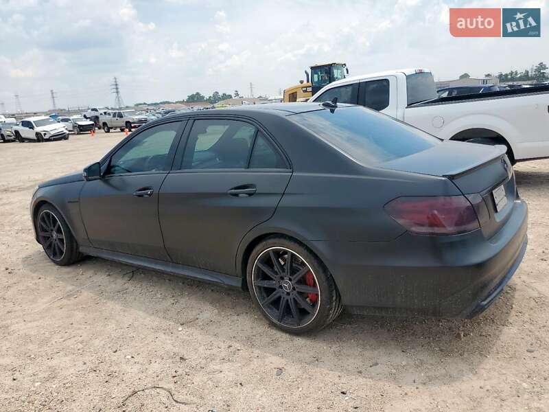 Седан Mercedes-Benz E-Class 2014 в Львові