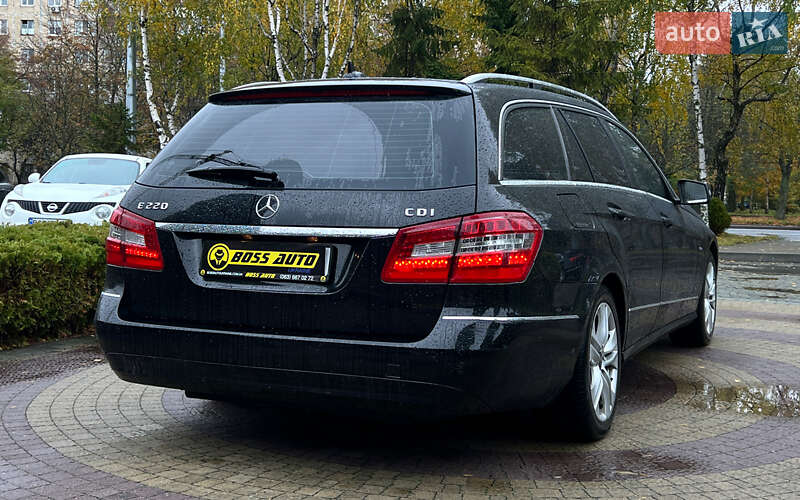 Універсал Mercedes-Benz E-Class 2011 в Львові