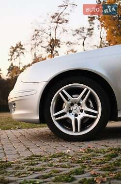 Седан Mercedes-Benz E-Class 2006 в Харькове