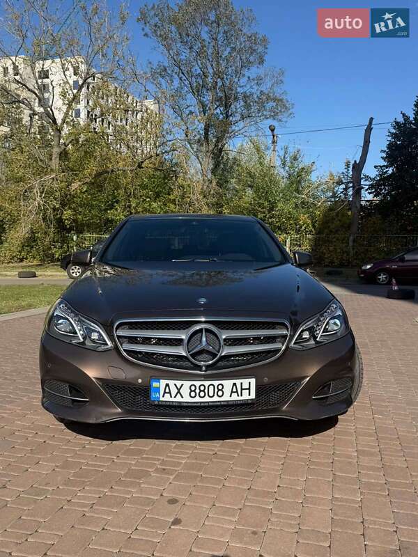 Седан Mercedes-Benz E-Class 2015 в Києві фото 3 Седан Mercedes-Benz E-Class 2015 в Києві