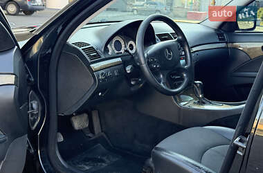 Седан Mercedes-Benz E-Class 2007 в  фото 14 Седан Mercedes-Benz E-Class 2007 в