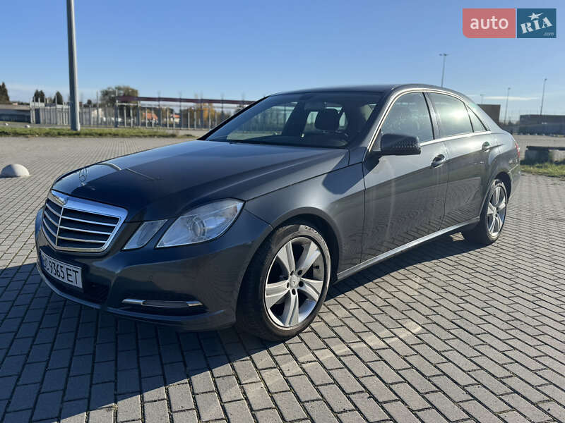 Седан Mercedes-Benz E-Class 2012 в Львові фото 2 Седан Mercedes-Benz E-Class 2012 в Львові