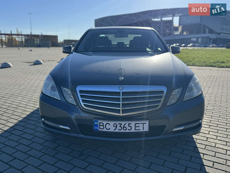 Седан Mercedes-Benz E-Class 2012 в Львові фото 20 Седан Mercedes-Benz E-Class 2012 в Львові