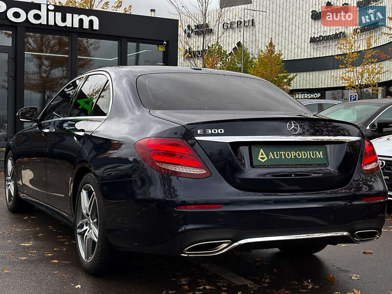 Седан Mercedes-Benz E-Class 2017 в Києві фото 9 Седан Mercedes-Benz E-Class 2017 в Києві