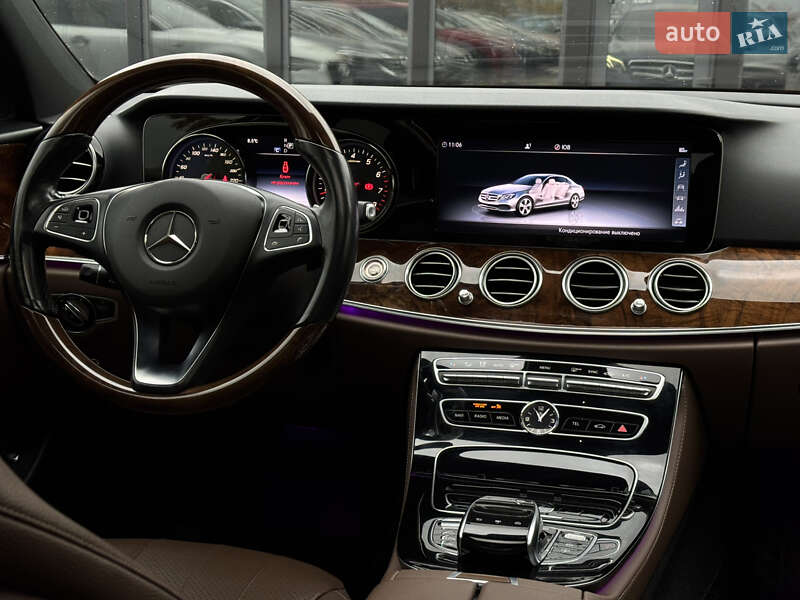 Седан Mercedes-Benz E-Class 2017 в Києві фото 26 Седан Mercedes-Benz E-Class 2017 в Києві