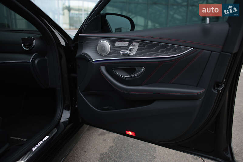 Седан Mercedes-Benz E-Class 2021 в Киеве фото 22 Седан Mercedes-Benz E-Class 2021 в Киеве