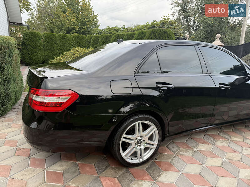 Седан Mercedes-Benz E-Class 2009 в Коломые фото 12 Седан Mercedes-Benz E-Class 2009 в Коломые